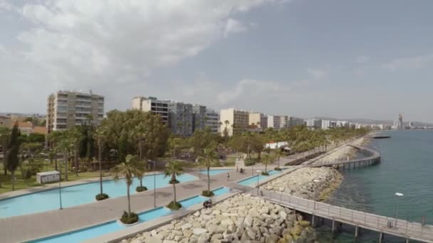 Kıbrıs Taki Limasol Plajının Havadan Görünümü — Stok video