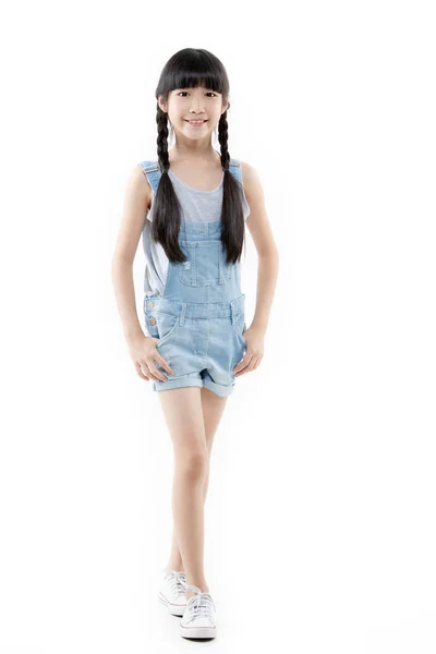 Beyaz Arka Plan Üzerinde Izole Gülümseyen Kız Mutlu Asyalı Çocuk — Stok fotoğraf