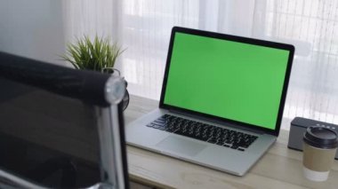 4k rahat ofis, çalışma alanı ayarlamak dizüstü bilgisayarın yeşil perde atış Zoom