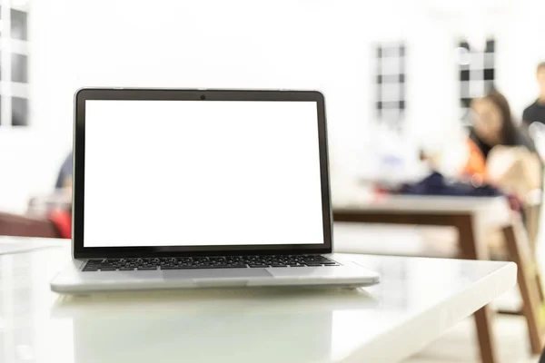 Arbetsplats Med Notebook Laptop Bekväm Arbetsbordet Office Vit Skärm Bärbar — Stockfoto
