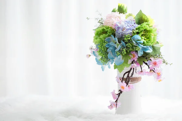 Schöner Blumenstrauß Der Vase Mit Kopierraum Für Ihren Text — Stockfoto