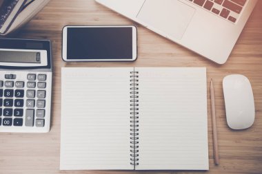 Ofis, banka donatımı ve becerikli bir ahşap Resepsiyon zemin üzerine karışımı. Yukarıdan görüntülemek.