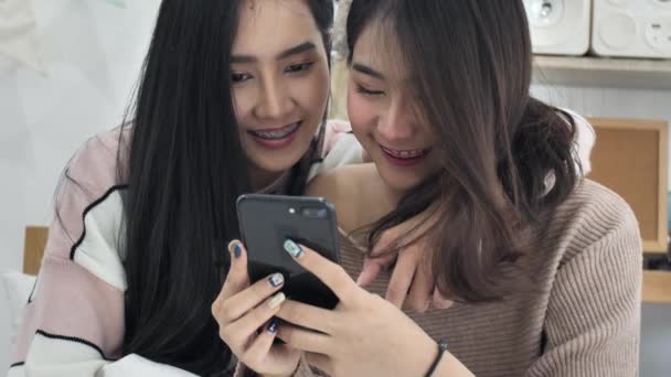 Slow Motion Beautiful Asian Girl Using Mobile Cellphone Smile Face — Stock Video