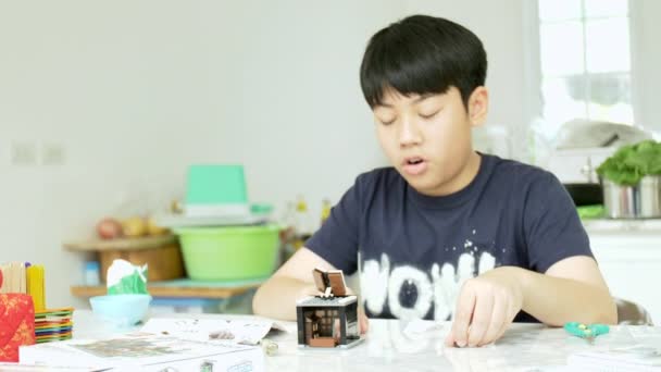 Slow Motion Asian Boy Playing Plastic Block Home Smile Face — Stock Video