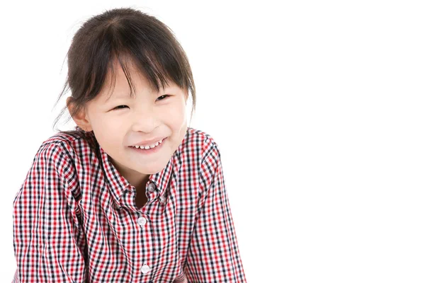 Foto di asiatica bambina che guarda la fotocamera con il sorriso in faccia . — Foto Stock