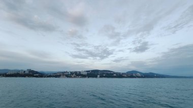 denize ve gökyüzüne yakın şehir