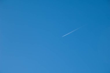 Huesca 'daki Cotefablo dağ geçidinden uçak manzaralı..