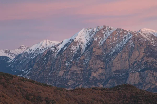 Ordesa ve Monte Perdido Ulusal Parkı 'nın zirveleri. — Stok fotoğraf