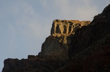Gui Gui 'nin Özel Doğal Rezervindeki Deniz Uçurumu.