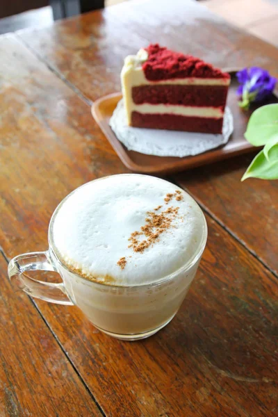 Tasse Café Gâteau Velours Rouge Sur Table Bois — Photo