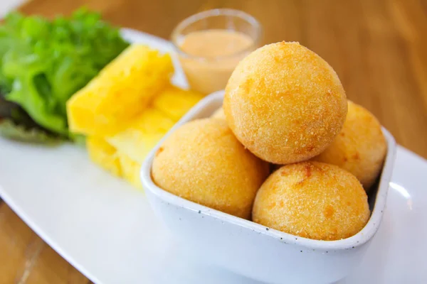 Fried Cheese Balls Pineapple Lettuce Sauce — Stock Photo, Image