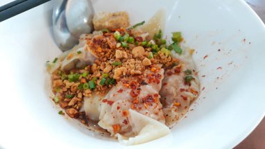 Tay baharatlı wonton köfte , Tay gıda.
