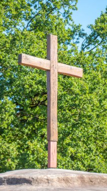 dağın tepesinde İsa çapraz