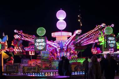 Nijmegen, Hollanda Uzun Maruz Kalma Fotoğrafları Gece Çekimi