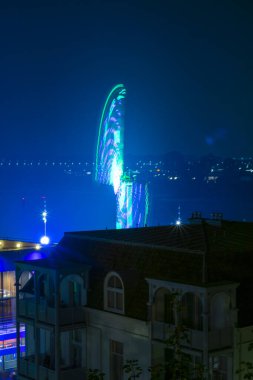 Eğlence parkında uzun pozlama ışığı