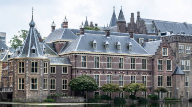 Hollanda 'daki Lahey' deki Binnenhof