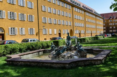 Borstay ilçe, Münih, Almanya şehrin inanılmaz bir alan, evler ve avlular