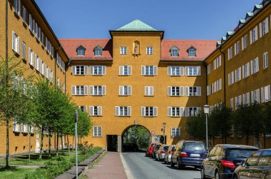 Borstay ilçe, Münih, Almanya şehrin inanılmaz bir alan, evler ve avlular