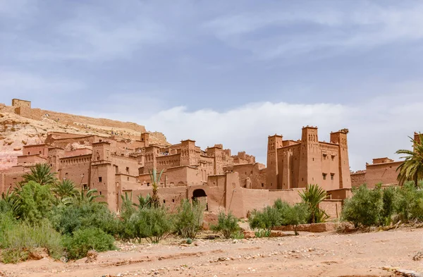Unesco Dünya Mirası, Fas Atlas Dağları Ouarzazate yakınlarındaki Kasbah Ait Ben Haddou Amazing görünümü.