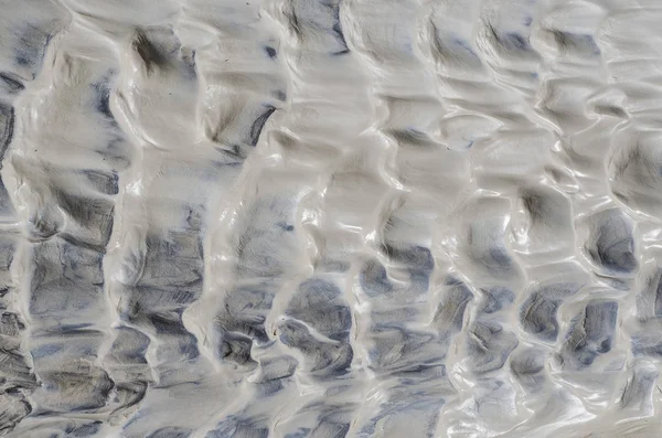 Όμορφη ασυνήθιστη υφή του λευκού πηλού με μπλε κηλίδες. Ιδέα για σχεδιασμό ιστοσελίδας. — Φωτογραφία Αρχείου