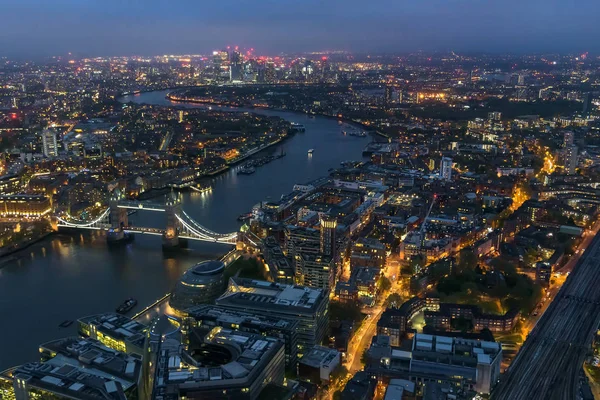 Luftaufnahme Der Themse London Einer Bewölkten Nacht — Stockfoto