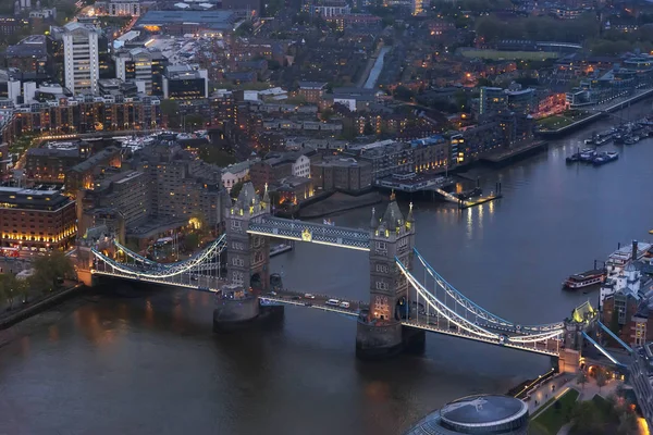 Widok Lotu Ptaka Tower Bridge Londynie Pochmurny Dzień Zmierzchu — Zdjęcie stockowe