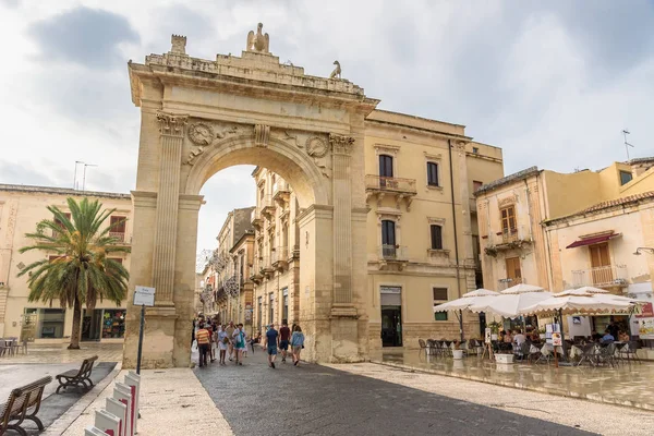 Ното Сицилия Италия Августа 2017 Года Вид Королевские Ворота Символ — стоковое фото