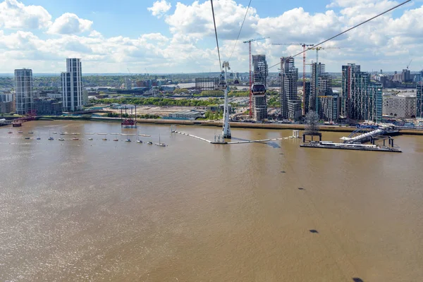 Aerial view from the gondola of Emirates Air Line in London — Stock Photo, Image