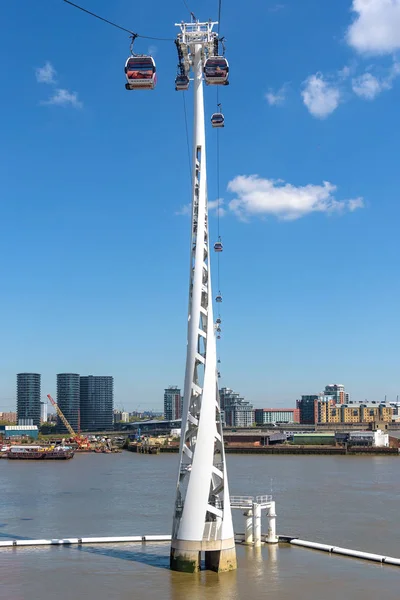 Gondoler för Emirates Air line i London — Stockfoto