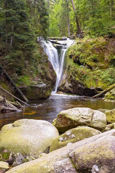 Waterfall of Szklarka river in Giant Mountains — Stock Photo, Image