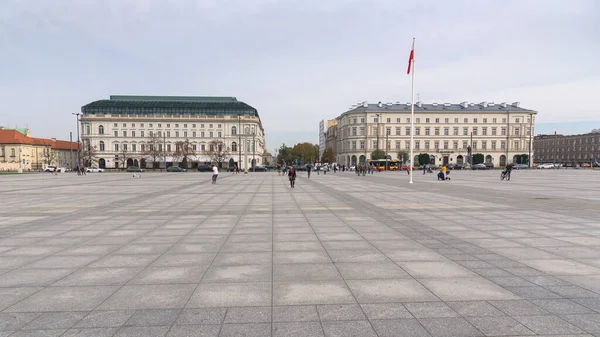 바르샤바 폴란드 2019 관광객들이 바르샤바 시내에 광장을 — 스톡 사진