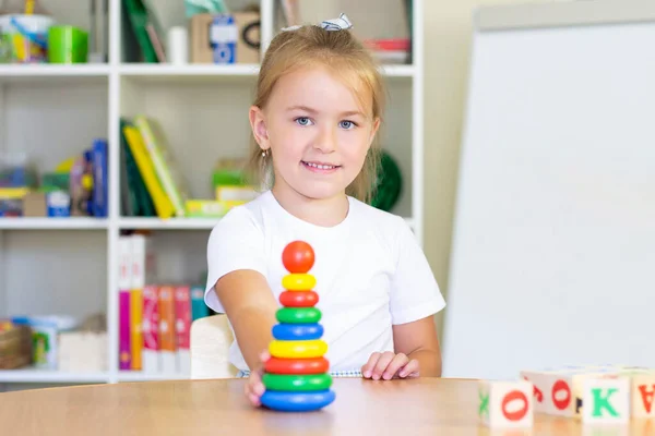 Clases Terapia Del Desarrollo Del Habla Con Una Niña Ejercicios —  Fotos de Stock