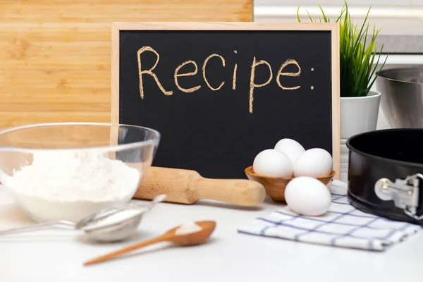 Deeg Maken Voor Brood Zelfgebakken Producten Ingrediënten Tafel Receptenbord — Stockfoto