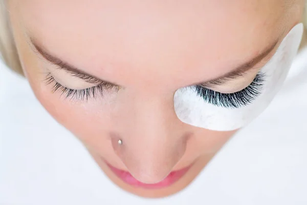 Wimpernverlängerung Frauenauge Mit Langen Wimpern Nahaufnahme — Stockfoto