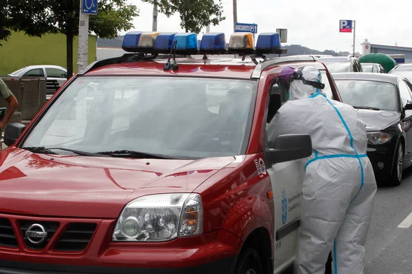 Una Coruña España Agosto 2020 Trabajador Salud Utiliza Una Prueba — Foto de Stock