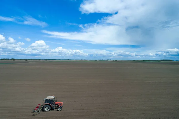 Aerial Image Tractor Harrowing Field Spring Time Shoot Drone — Stock Photo, Image