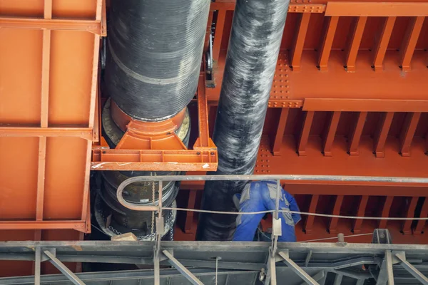 Big Pipeline Installation Works Workers Install New District Pipeline Heating — Stock Photo, Image