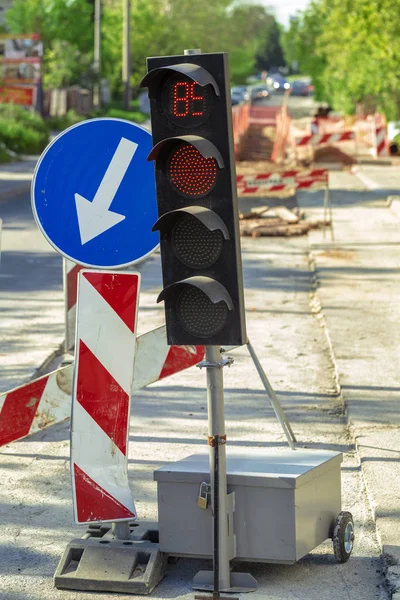 Útépítési Munkák Ideiglenes Hordozható Útépítés Forgalomirányító Rendszer — Stock Fotó