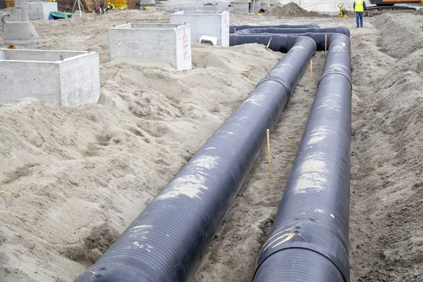 Tubi isolati in acciaio per teleriscaldamento sotterraneo — Foto Stock