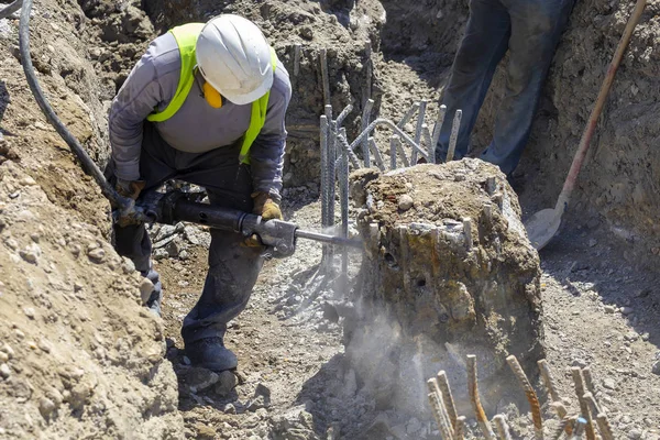 Jackhammer break reinforced concrete pillar — Stock Photo, Image