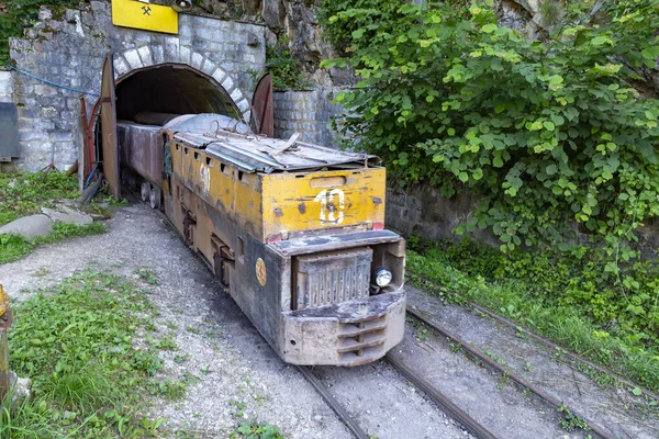 Underground mining locomotive for transporting — Stock Photo, Image