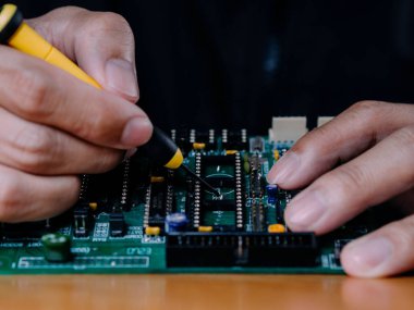 Arduino bilgi içeren geniş element fotoğrafını kontrol et