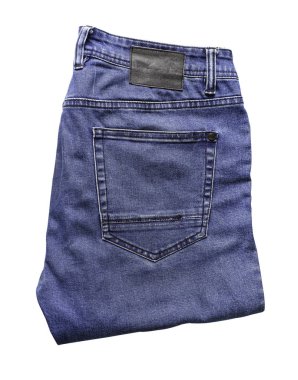 Kırpma yolu ile beyaz arka plan üzerinde izole katlanmış mavi kot moda üst görünümü. Düz yatıyordu