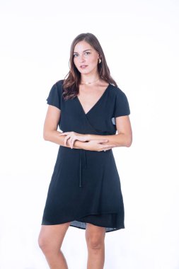 İzole beyaz arka plan üzerinde güzel, akıllı, çekici ve olgun iş kadını. Portre gülümseyen ve güven kadın yönetici, yönetici, sekreter, model