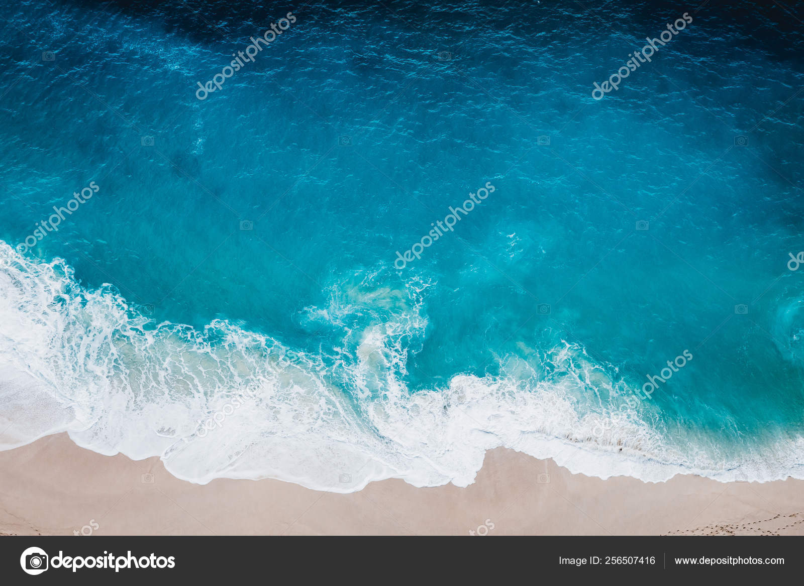 Wild Beach Top View Ocean Waves Stock Photo by ©Mvks 256507416