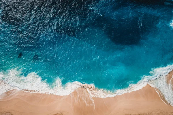 Blick Auf Das Meer Und Den Wilden Strand Von Oben Stockbild