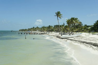 Karayip sahilinde bazı köprüler