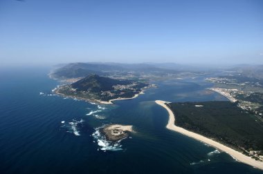 Galicia, Ispanya bölgesinde bir kıyı şeridinin panoramik
