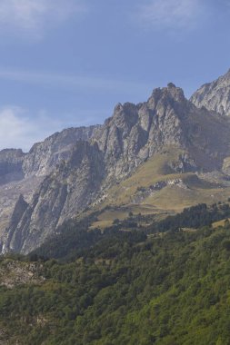Benasque, Huesca / İspanya; 22 Ağustos 2017. Posets-Maladeta Doğal Parkı bir İspanyol doğal alanıdır. Pireneler 'deki en yüksek iki dağ zirvesini içerir..
