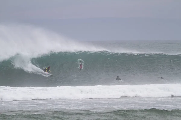 Mundaka Bizkaia Basque Country Nov 2013 Surfers Mundaka Wave Rainy — Stock Photo, Image